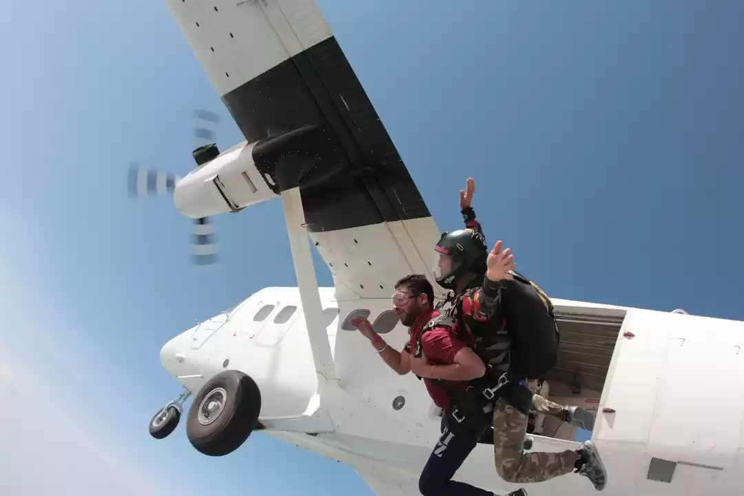Skydiving Dubai: What First-Time Jumpers Need to Know