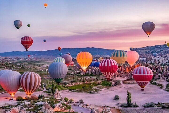 Dubai Hot Air Balloon Experience: What to Expect Before You Book